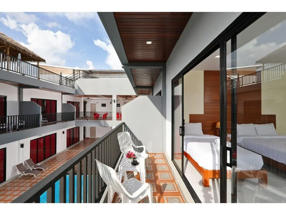 Муанг: Pool Access Hotel Near Fitness Street soi Ta Iad