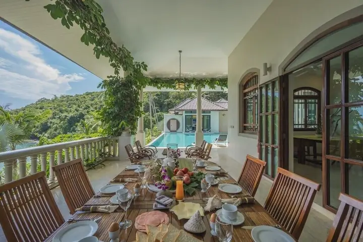 Муанг: Luxury Private Beachfront Haileng Villa