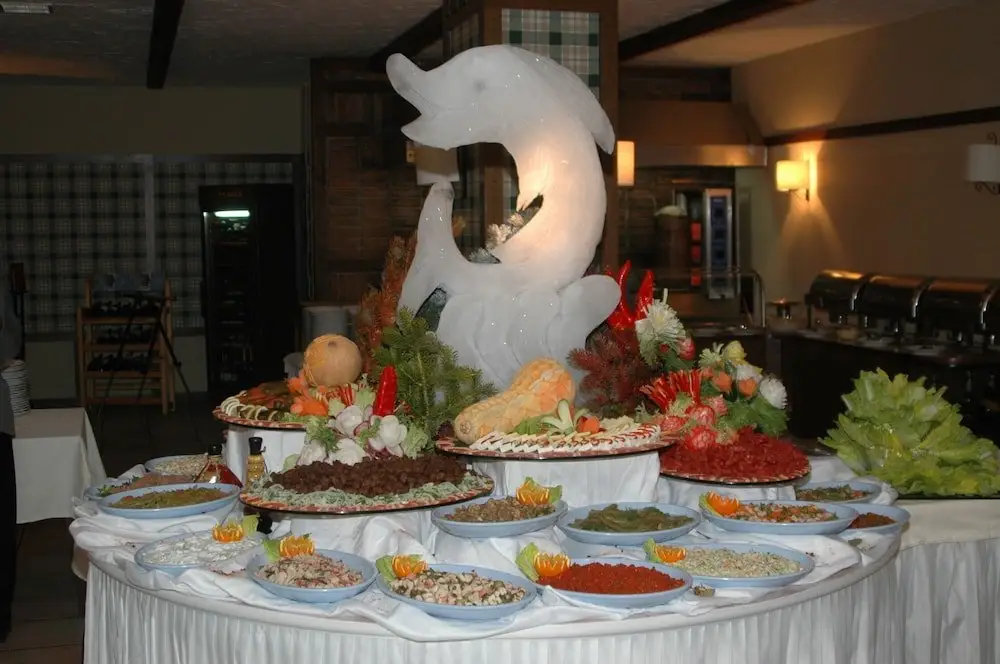 Османгази: Beceren Hotel