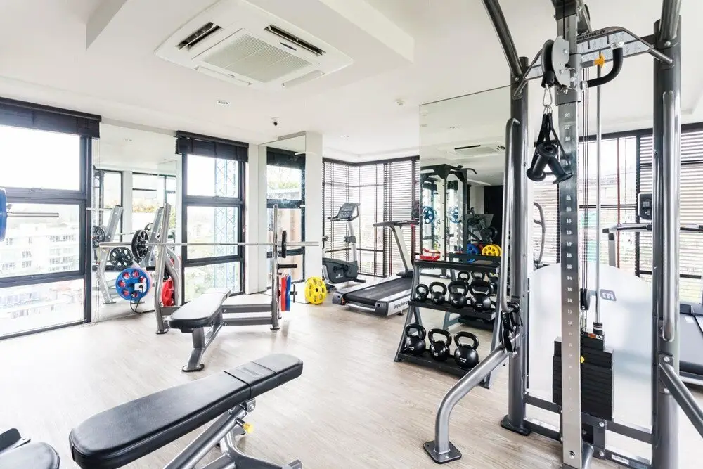 Тхаланг: 6Av 705 - Luxury Condo in Surin Beach Rooftop bar Pool and gym