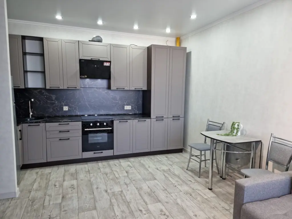 Астрахань: Lyuks Na Bekhtereva Apartments
