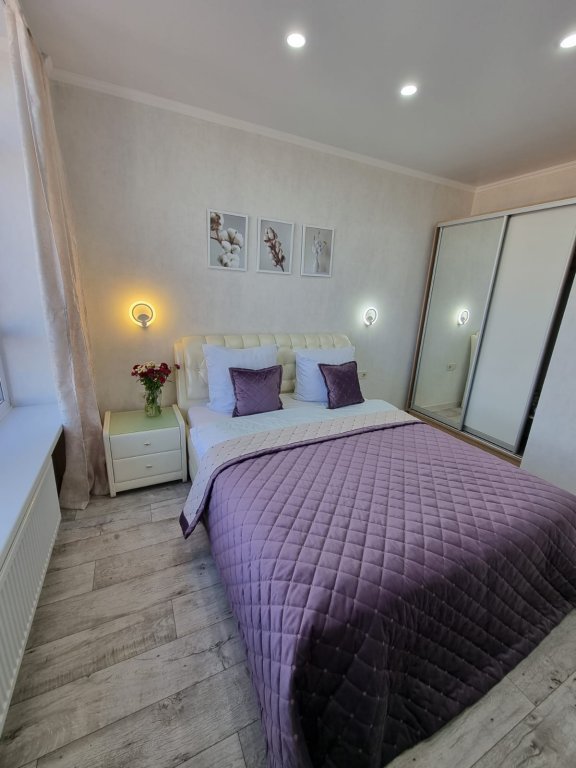 Астрахань: Lyuks Na Bekhtereva Apartments