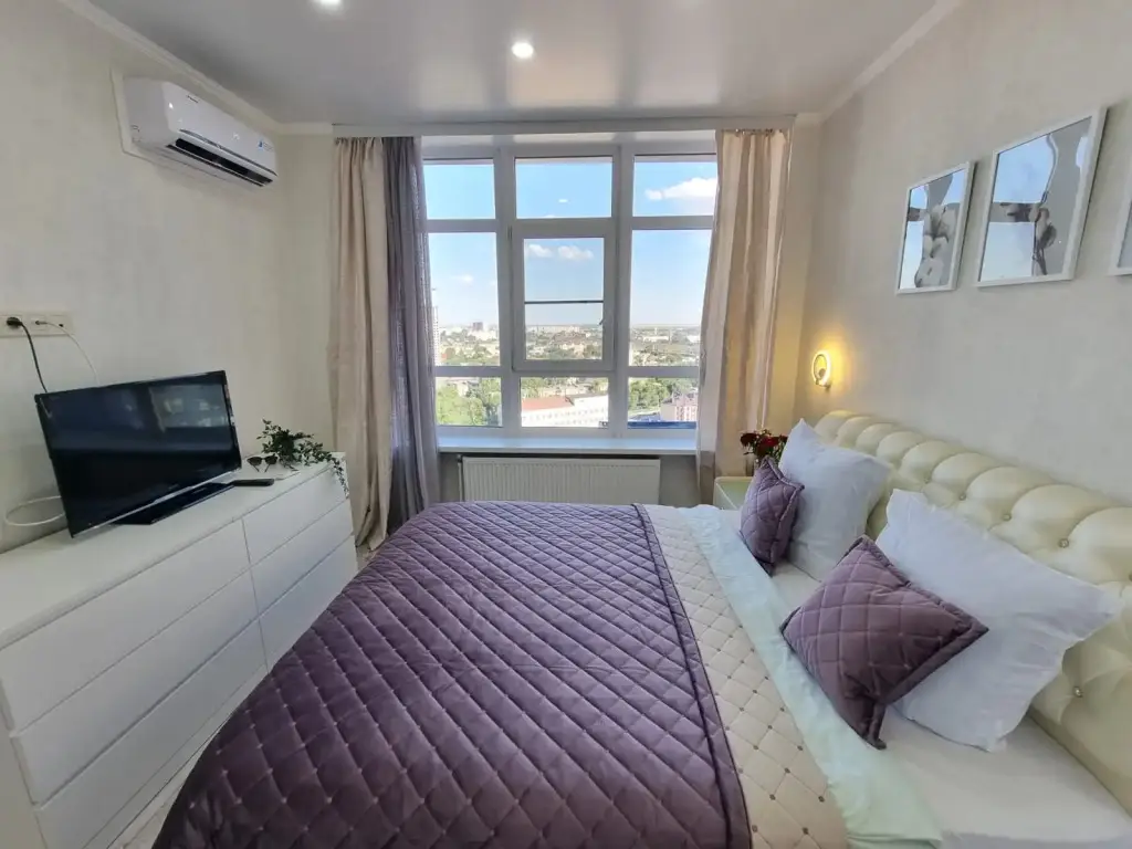 Астрахань: Lyuks Na Bekhtereva Apartments