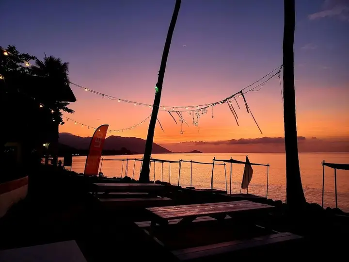 Ко-Пханган: Asia Blue - Beach Hostel Hacienda - Deluxe Double or Twin Room With Sea View