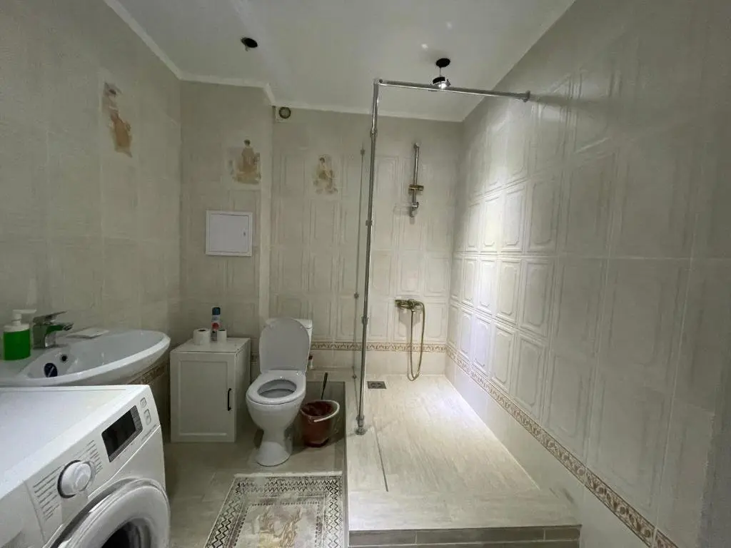 Павлодар: Apartamenty v tsentre goroda v novom dome