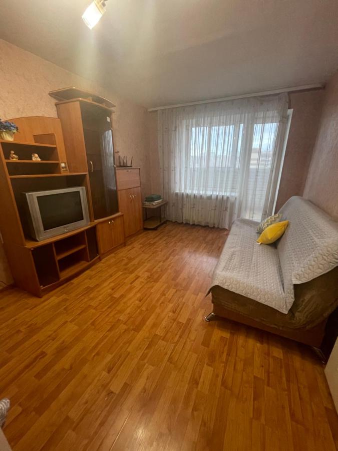Ижевск: Apartment on Sivkova