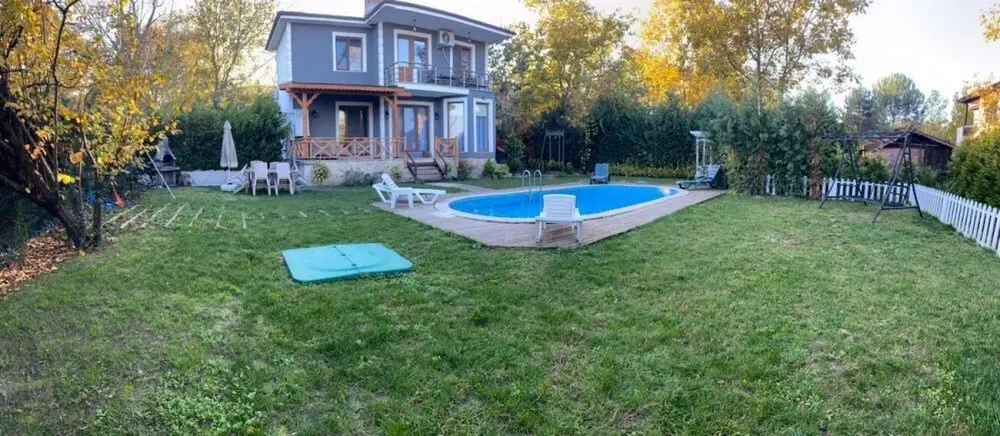 Измит: Gorgeous Villa With Private Pool in the Heart of Nature in Izmit Kocaeli