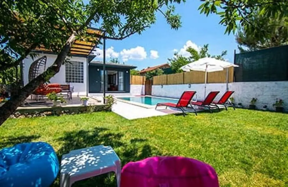 Фетхие: Colorful Villa With Private Pool and Garden in Fethiye