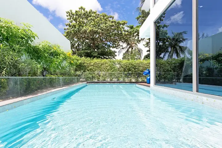 Муанг: 3br Luxury Beachfront Pool Villa