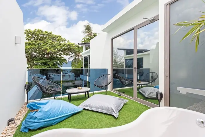 Муанг: 3br Luxury Beachfront Pool Villa