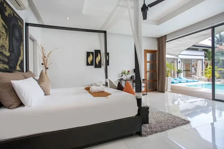Муанг: Modern 4BR Pool Villa Virginie Naiharn
