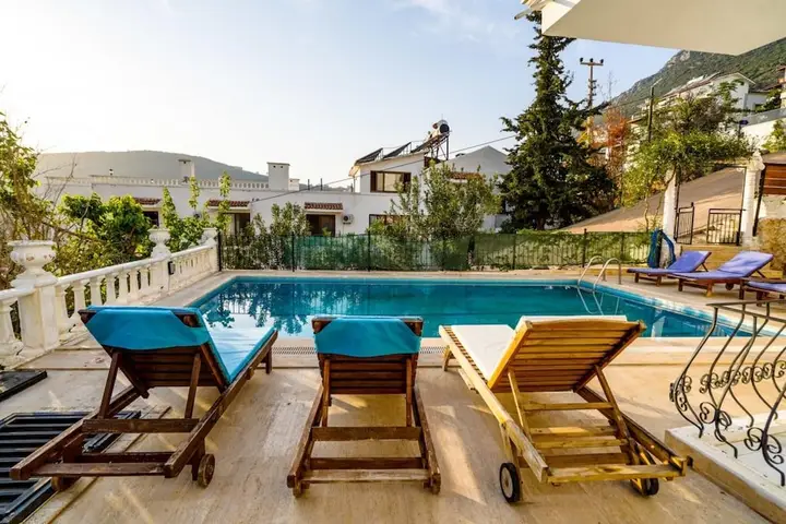 Калкан: Flat With Shared Pool and Shared Backyard in Kas
