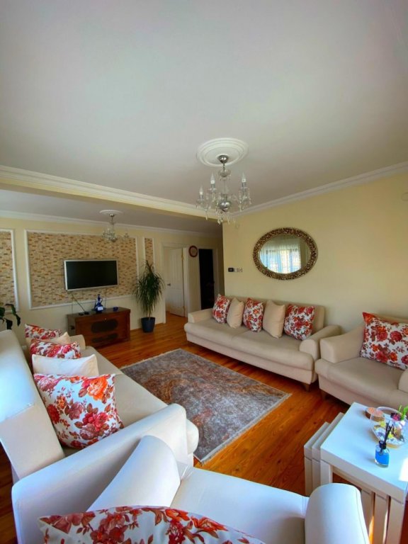 Сакарья: Cozy Villa With Backyard and Fireplace in Sapanca