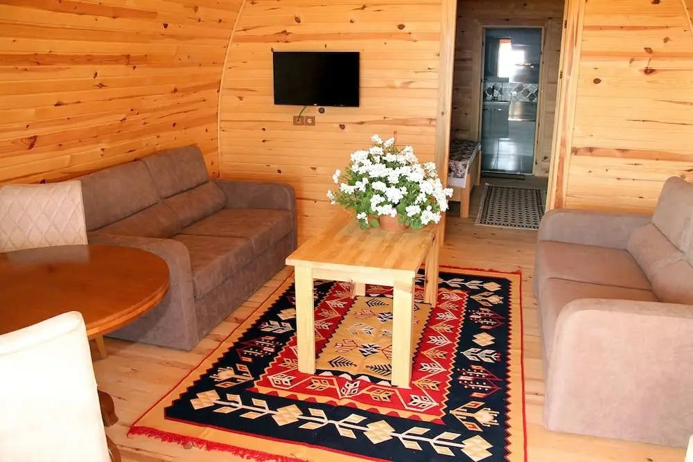 Алтынолук: Kazdagları Saglikli Yasam Tatil Koyu