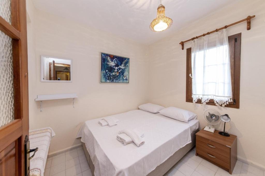 Бодрум: Separate Villa With Garden And Terrace In Bodrum