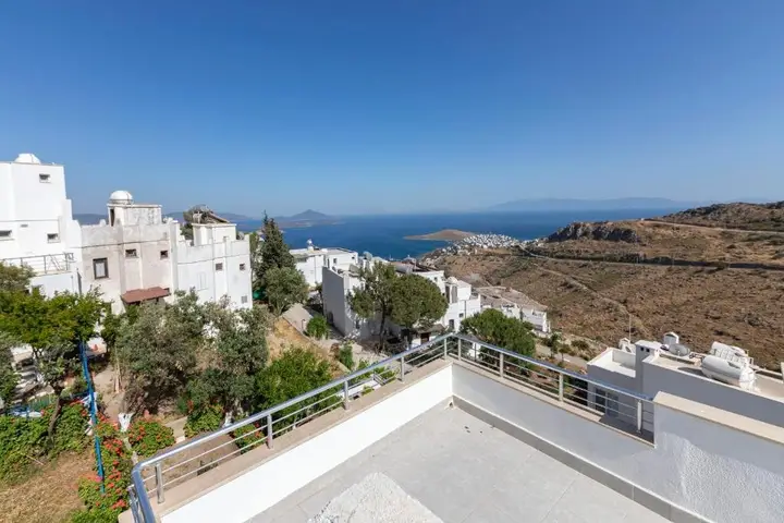 Бодрум: House With Sea View Near Camel Beach in Bodrum