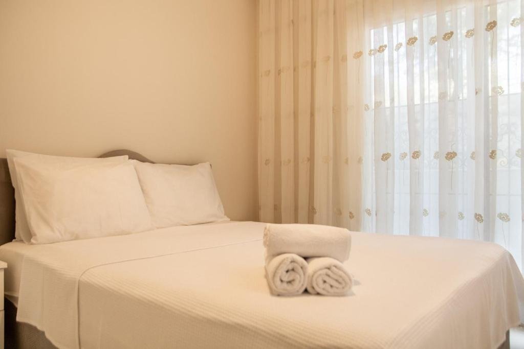 Чешме: Lovely Flat With Balcony In Cesme Close To Sea