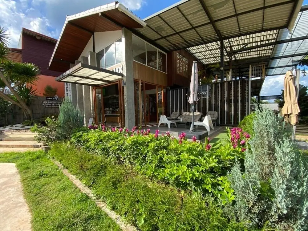 Нам Нао: Lux Homestay