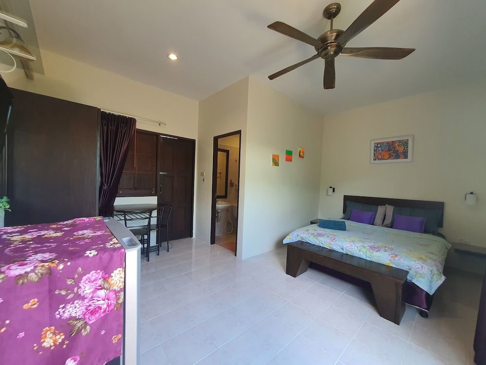 Baan Muchshima Hostel Phuket — фото 1