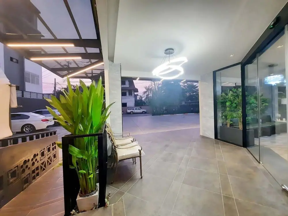 Бангкок: The 9 Residence Hotel