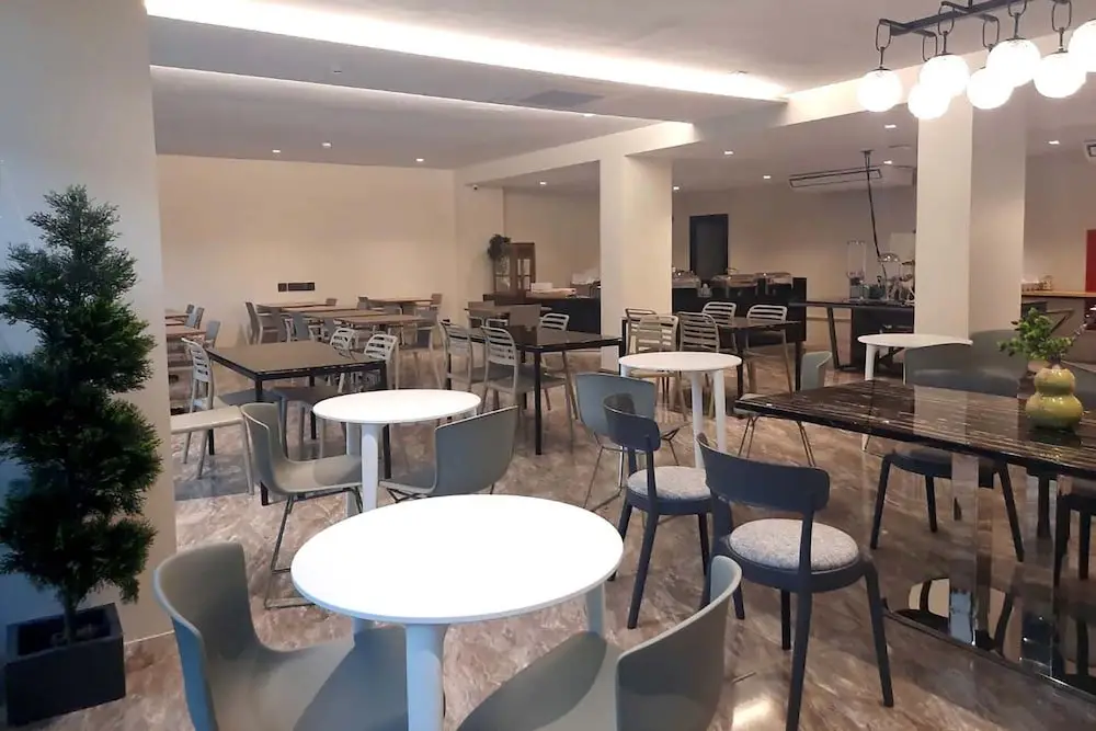 Бангкок: The 9 Residence Hotel