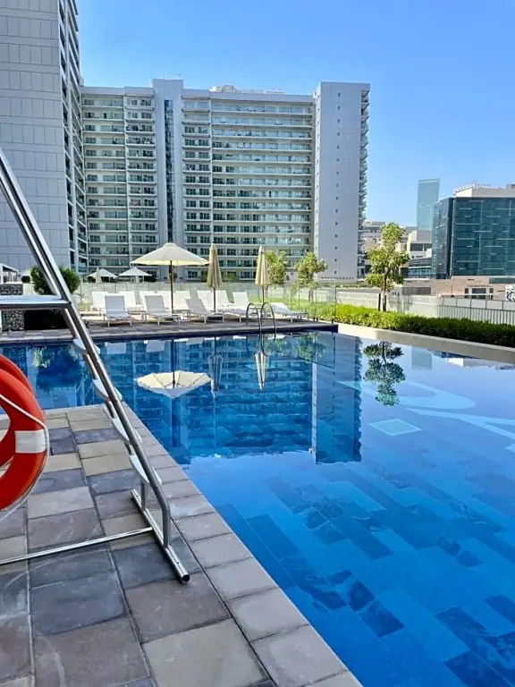 Дубай: Reva Aparthotel next Burj Khalifa