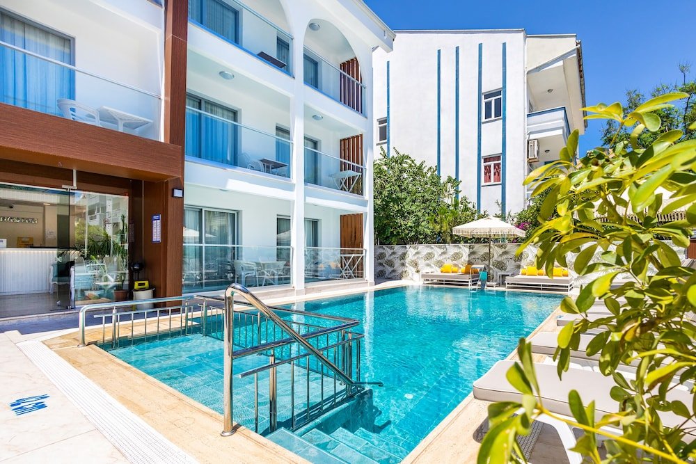 Princess Kinli Suites Hotel — фото 1
