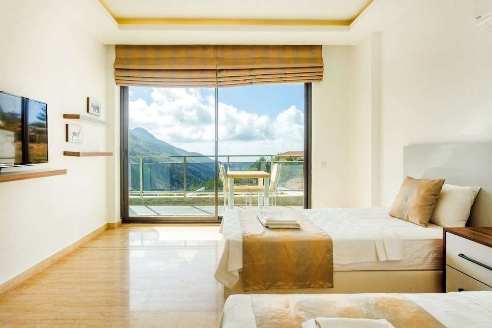 carousel image 3