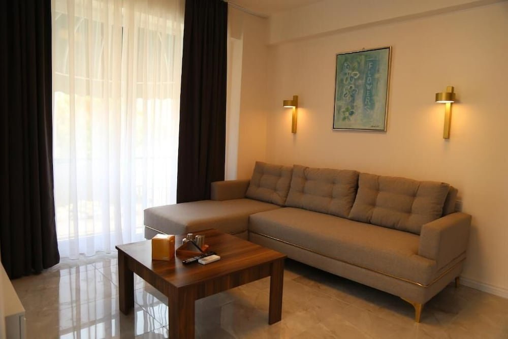 Кемер: In Suit Luxury Hotel