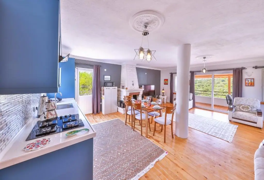 Каш: Lovely Villa with Private Pool and Terrace in Kas