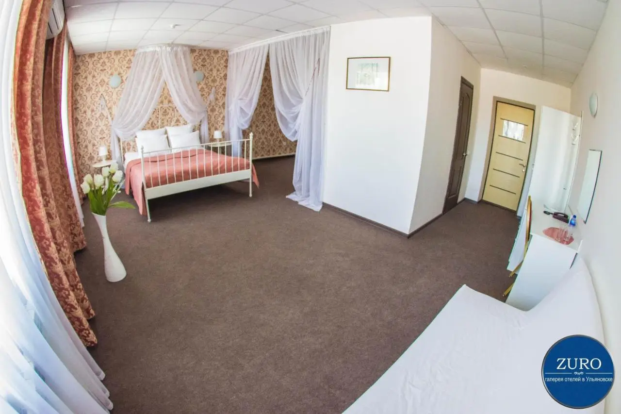 Ульяновск: Aster Hotel-ZURO