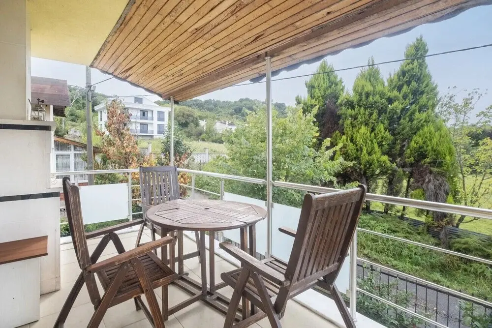 Янык: Peaceful Flat With Balcony in Kartepe