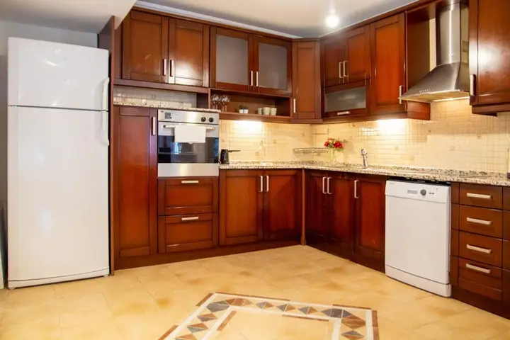 Измир: Missafir Flat Near Karsiyaka Coast in Karsiyaka