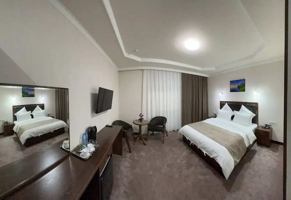 Ташкент: Khan Palace Hotel