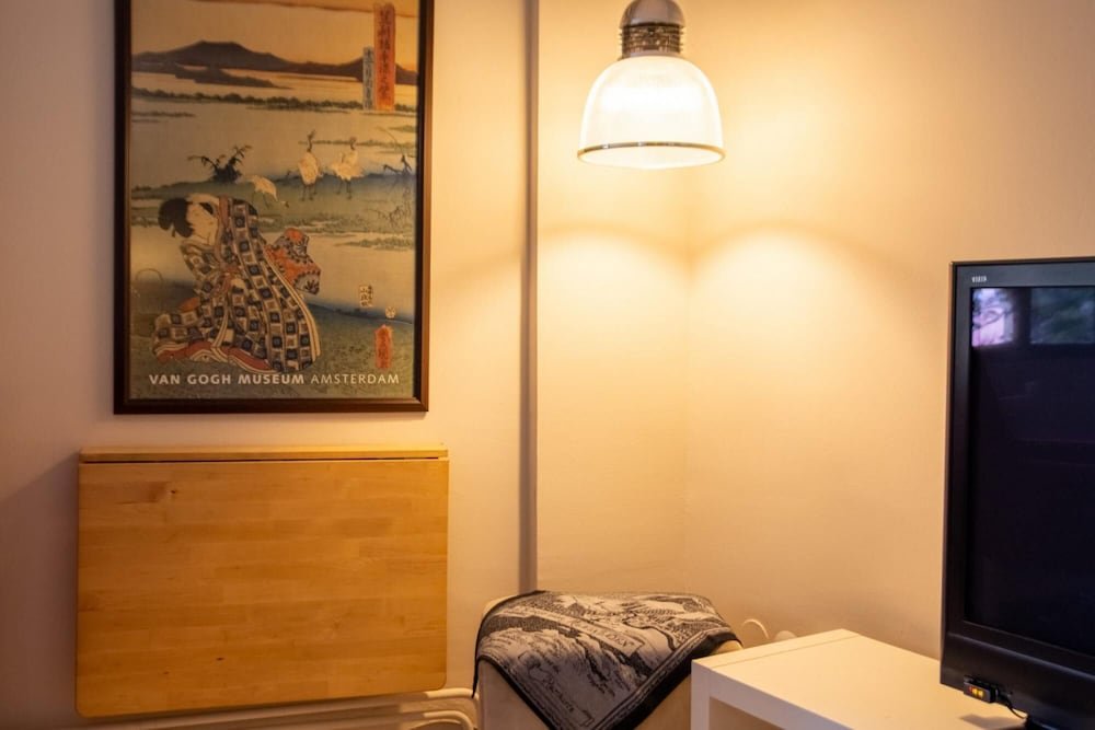 Измир: Pleasant and Central Flat With Balcony in Alsancak