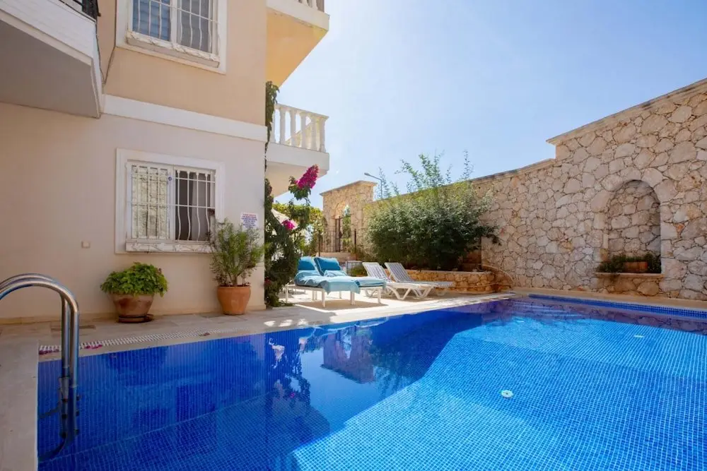Калкан: Invigorating Villa With Shared Pool in Kas