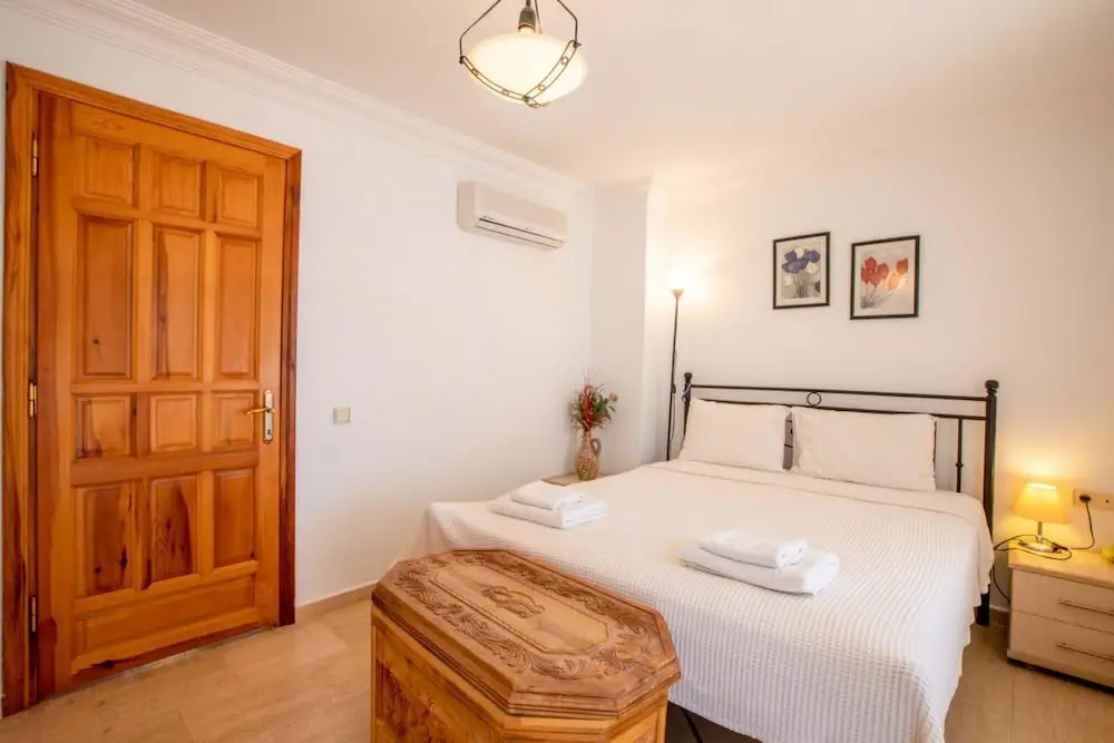 Калкан: Invigorating Villa With Shared Pool in Kas