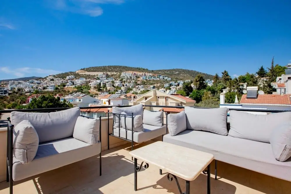 Калкан: Invigorating Villa With Shared Pool in Kas