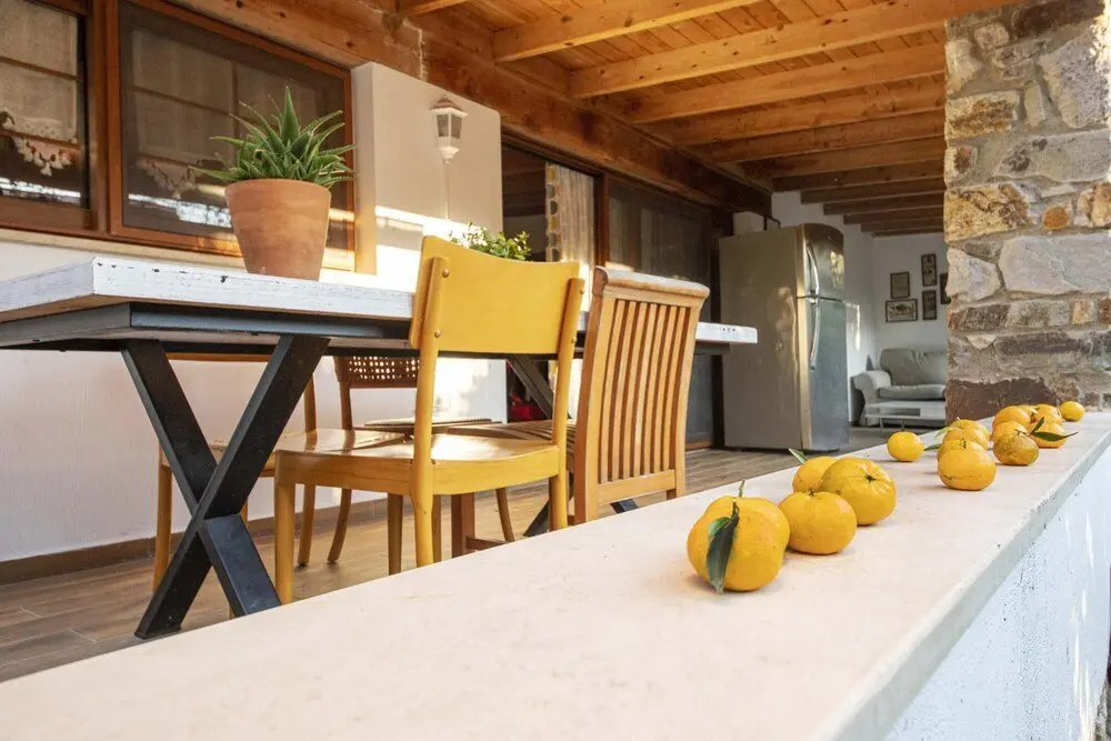 Гюмюшлюк: Invigorating Home Surrounded by Nature in Gumusluk