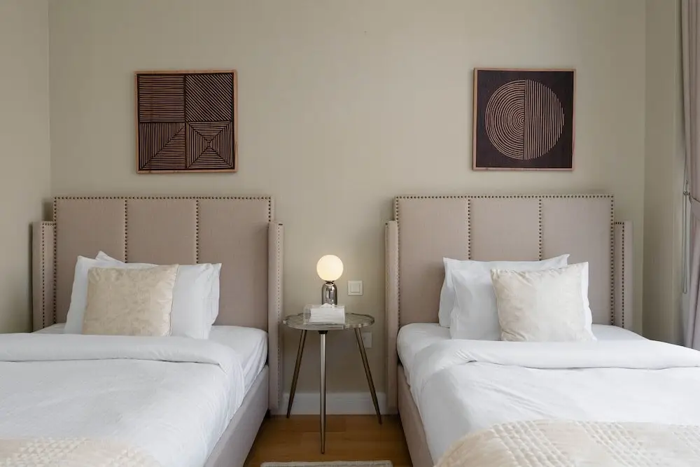 Дубай: Maison Privee - Classy Apt w/ Terrace & Direct Burj Khalifa Views