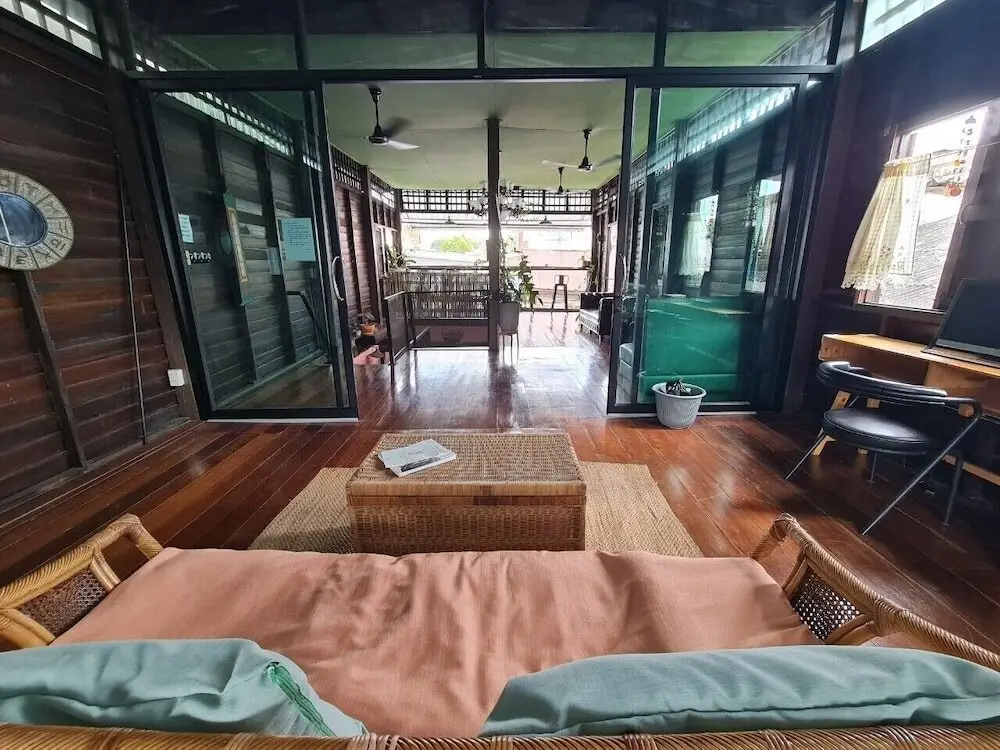 Бангкок: Non House Hostel
