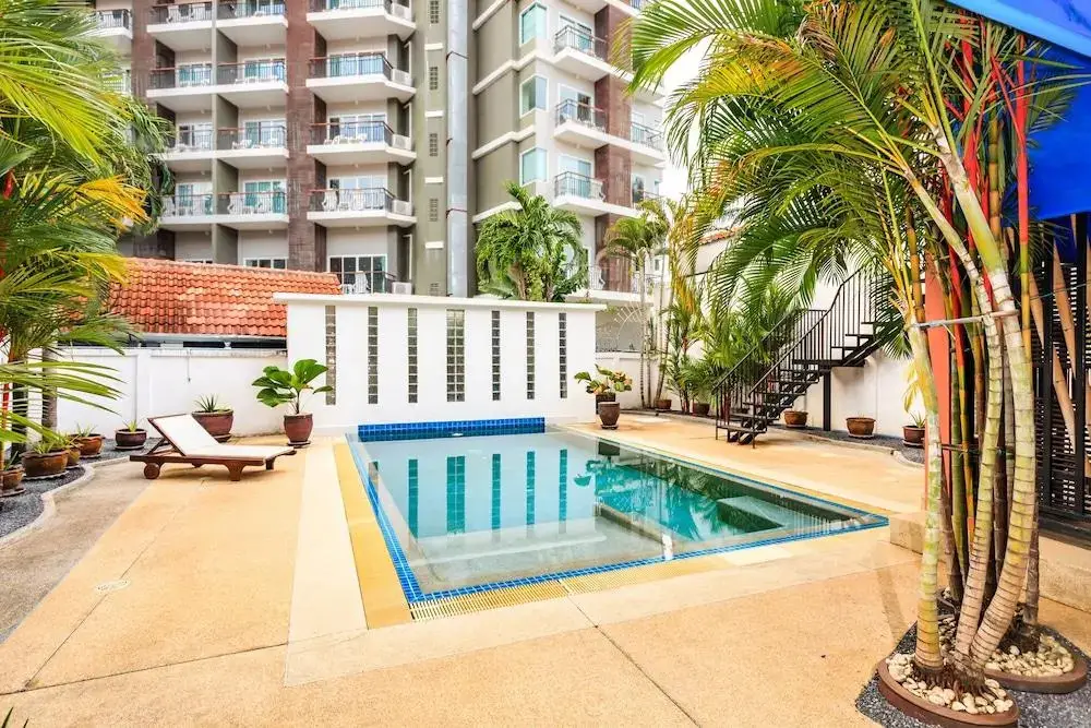 Кату: Jungceylon Villa in Patong by Lofty