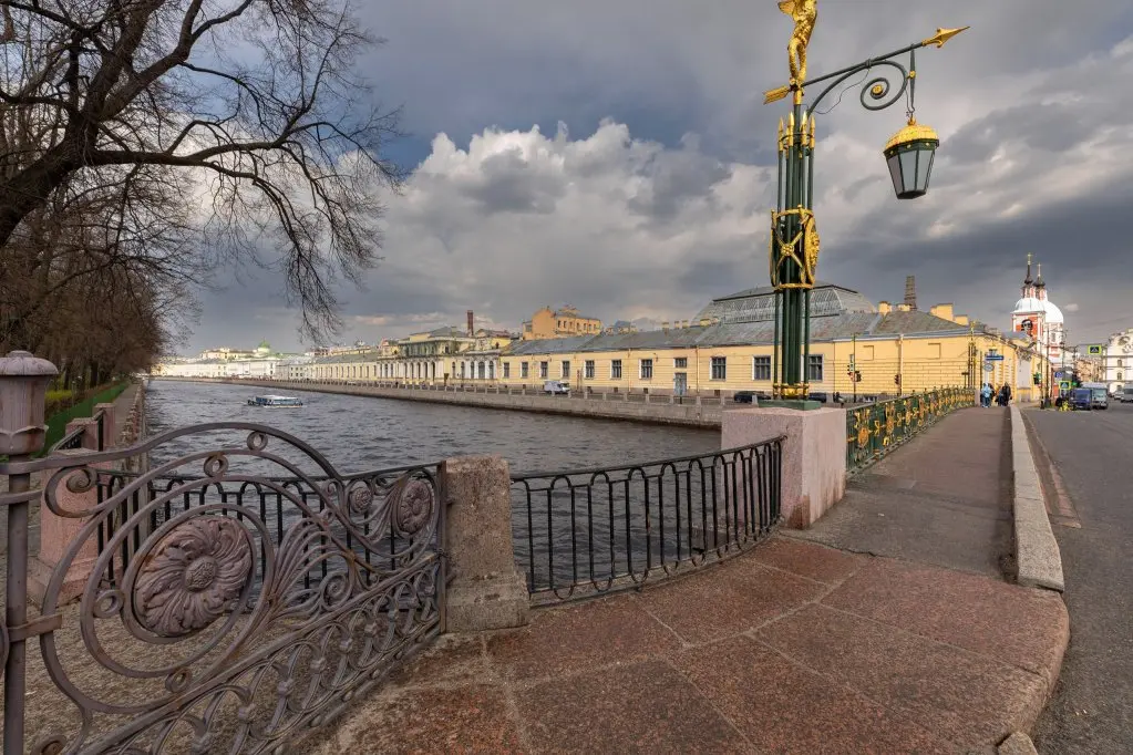 Санкт-Петербург: Апартаменты на Пестеля 7