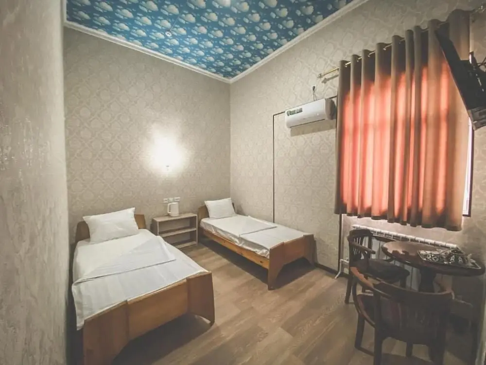 Хива: Polvon Ota Hotel