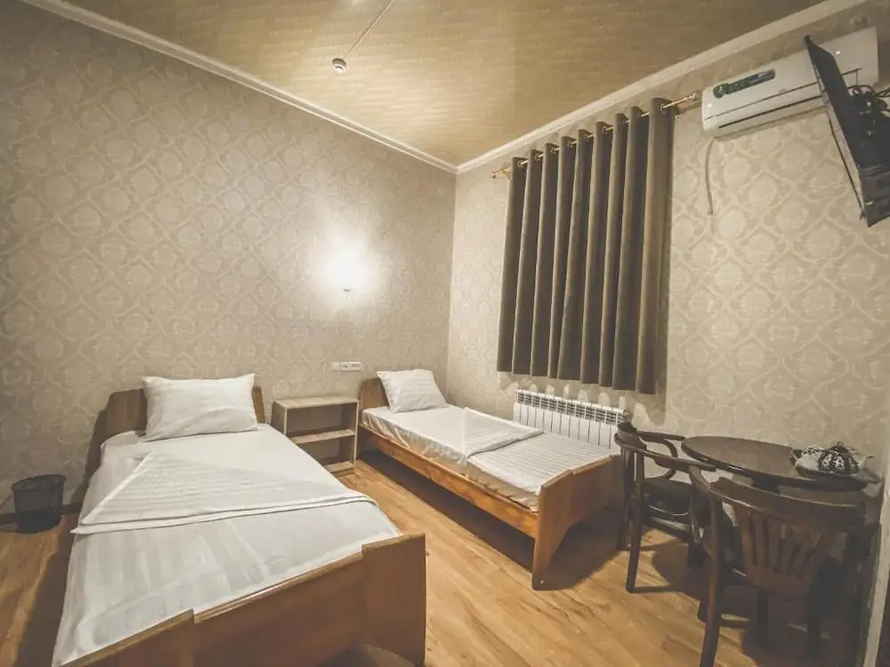 Хива: Polvon Ota Hotel