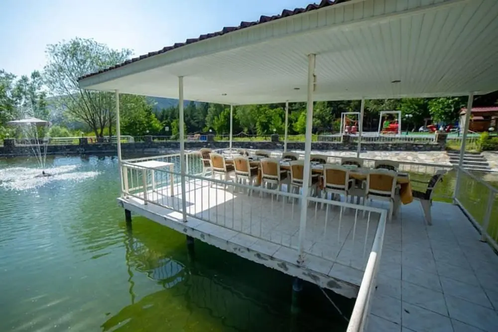 Шеки: Narin Qala Resort
