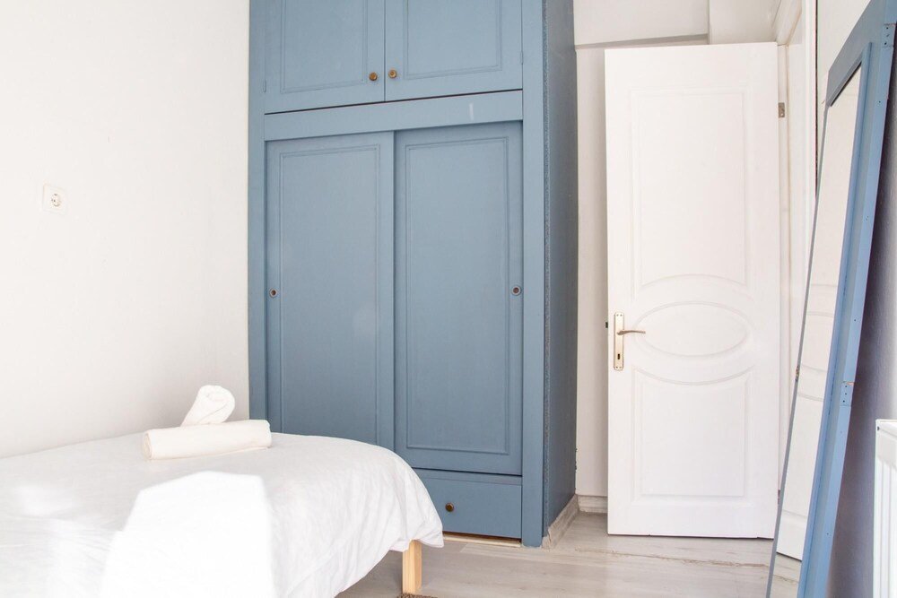 Измир: Lovely Flat In Konak With Sea View And Balcony