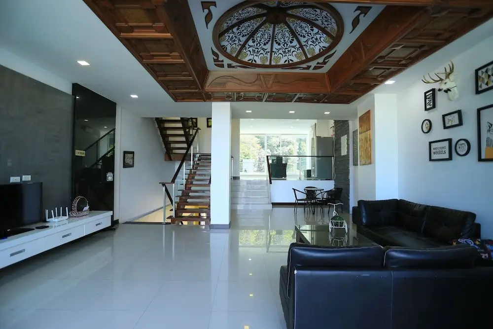 Кату: Patong Seaview Pool Villa 3 bedroom
