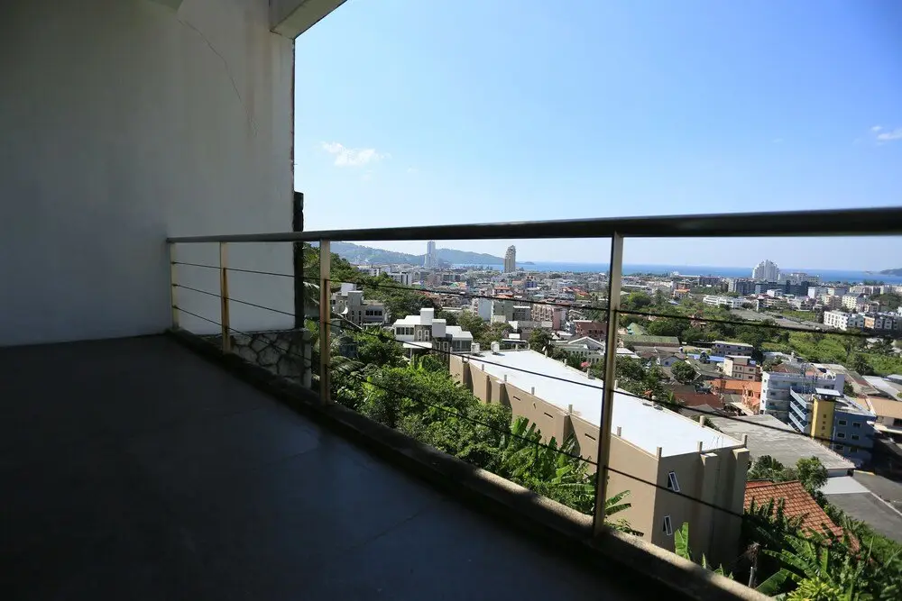 Patong Seaview Pool Villa 3 bedroom — фото 1