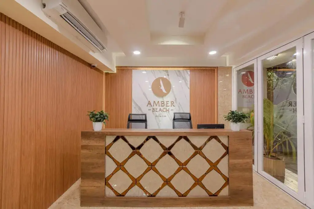 Северный атолл Мале: Amber Beach